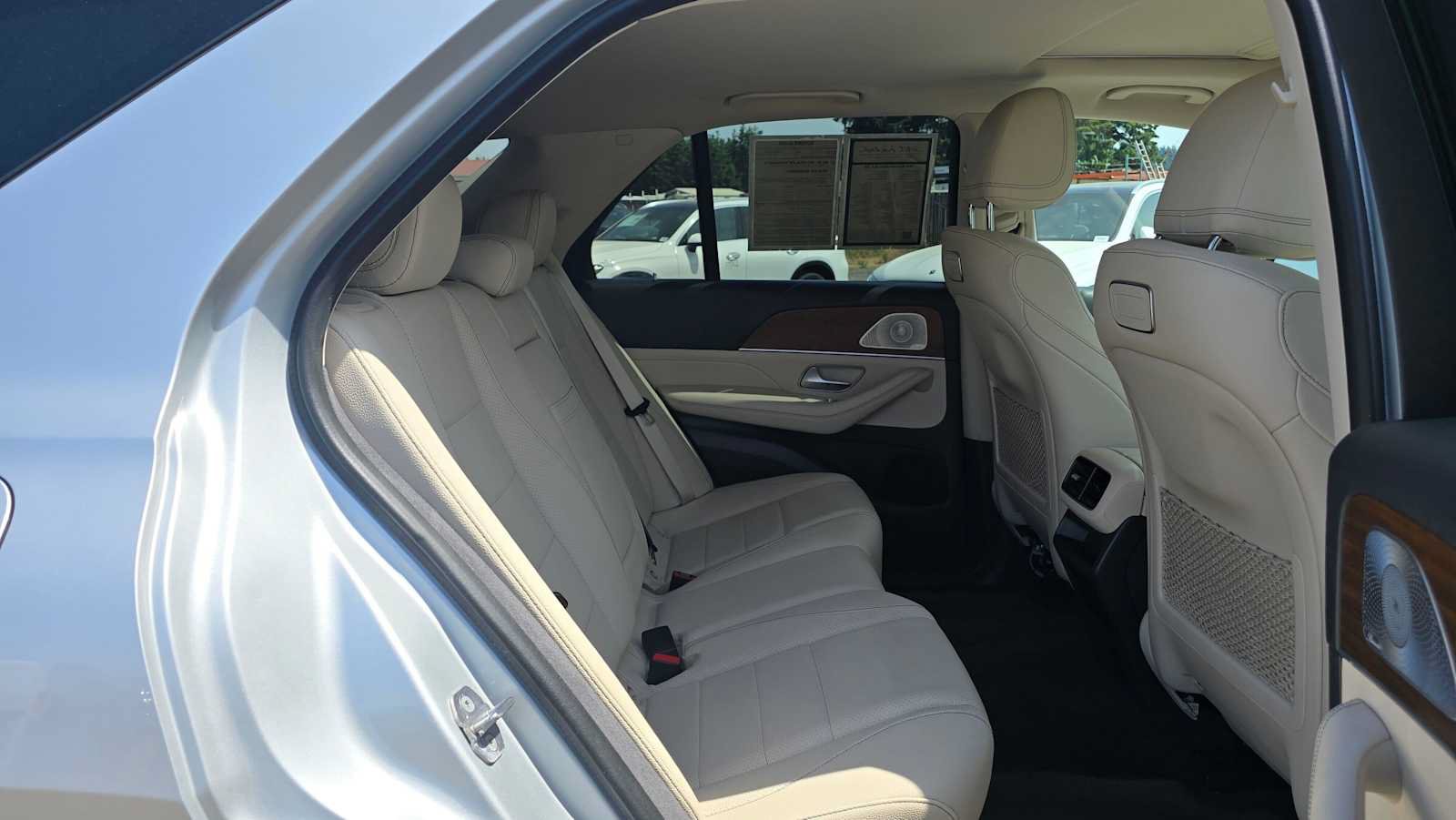 Certified 2020 Mercedes-Benz GLE 350 w/ Premium Package image 12