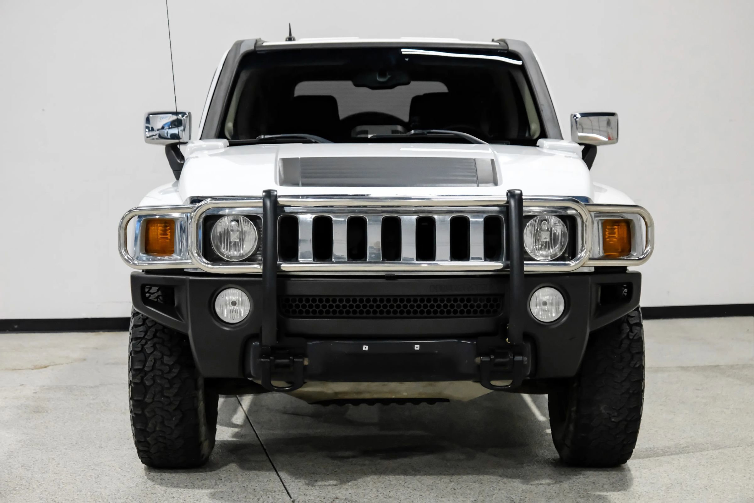 Used 2006 HUMMER H3 image 3