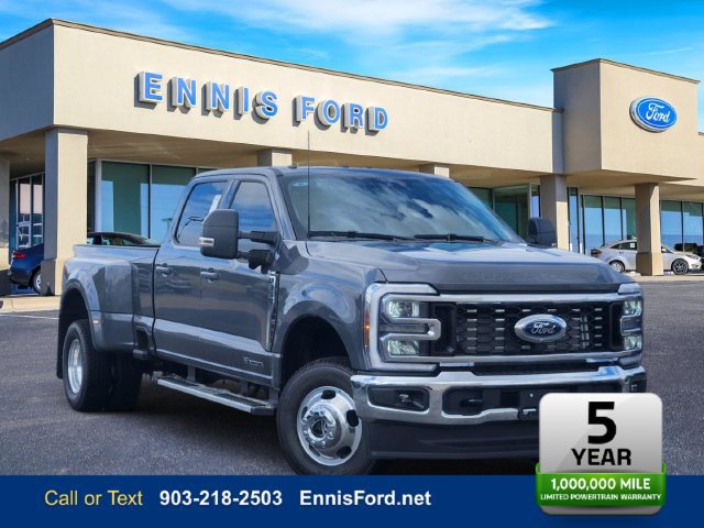 New 2026 Ford F350 XLT w/ XLT Premium Package AWD/4WD image 1