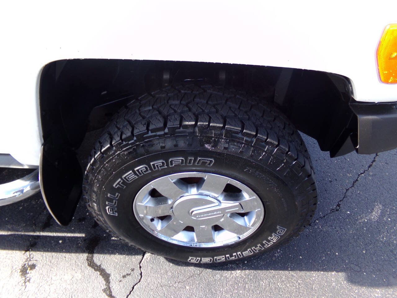 Used 2009 HUMMER H3 Luxury AWD/4WD image 30