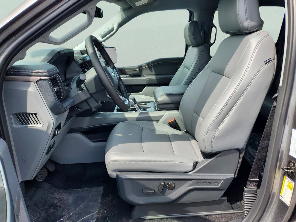 New 2025 Ford F150 Lightning Flash image 27