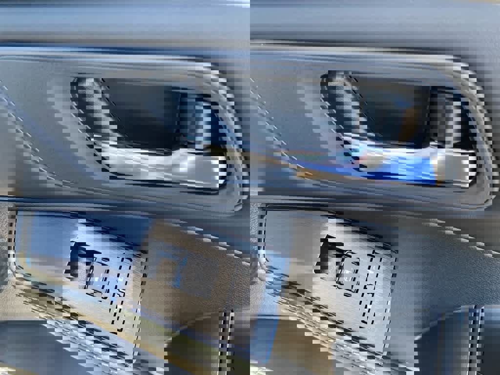 New 2026 Nissan Rogue SV image 26