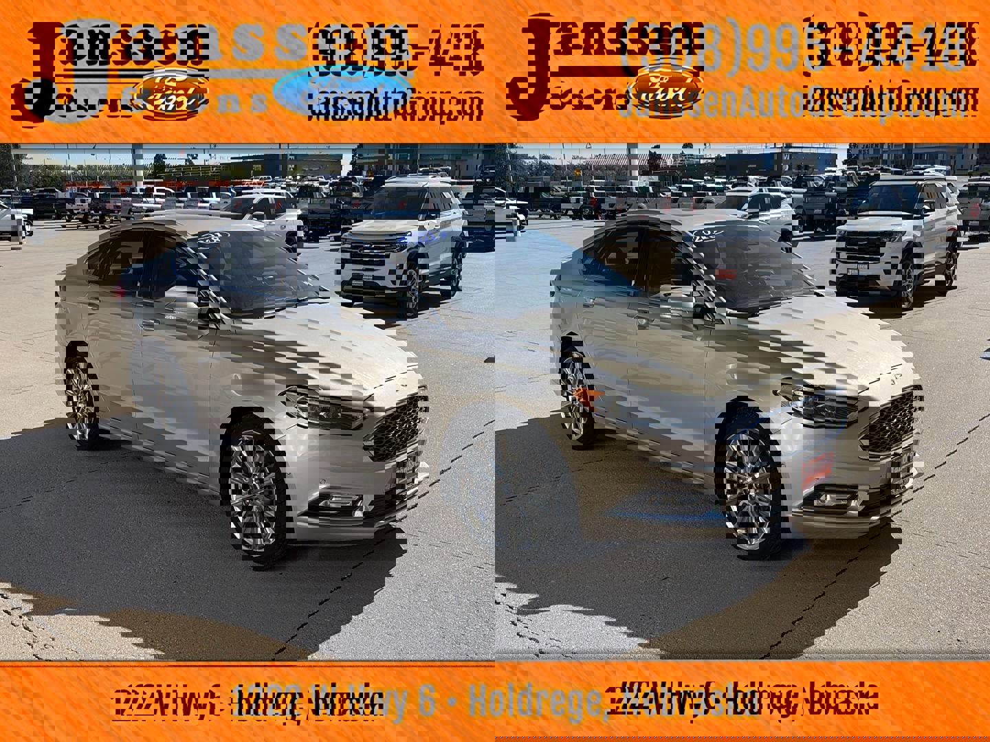 Used 2018 Ford Fusion Platinum FWD image 3