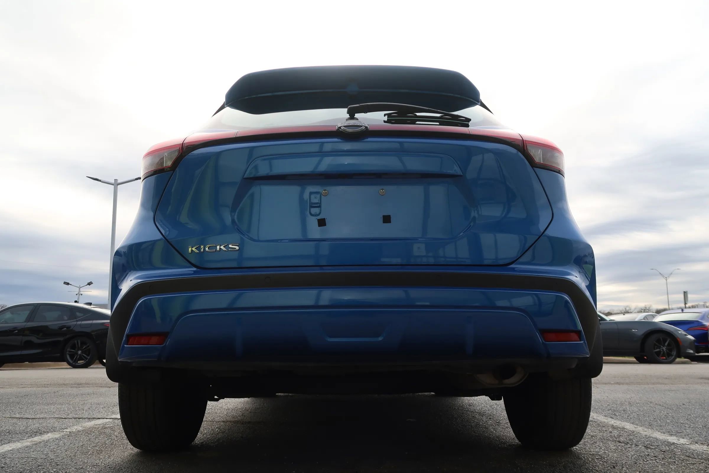 Used 2024 Nissan Kicks S image 10