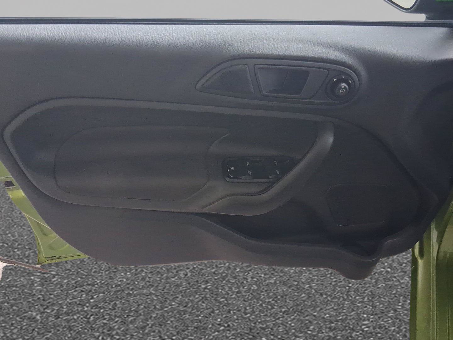 Used 2019 Ford Fiesta SE FWD image 11