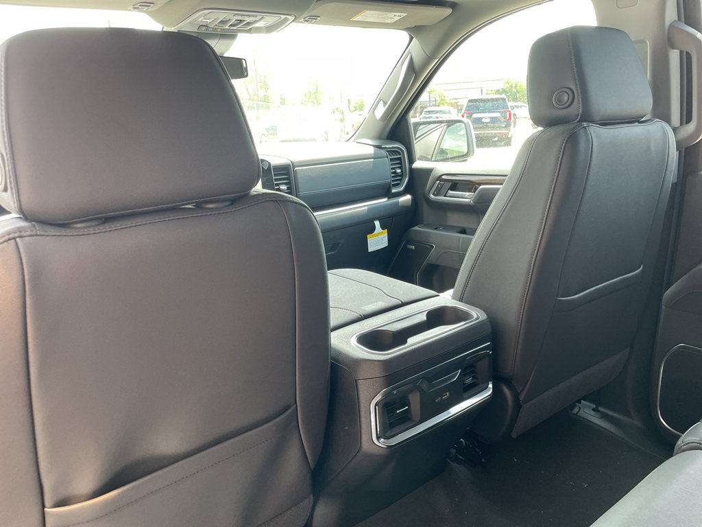 New 2026 GMC Sierra 1500 Elevation w/ Elevation Premium Package image 18