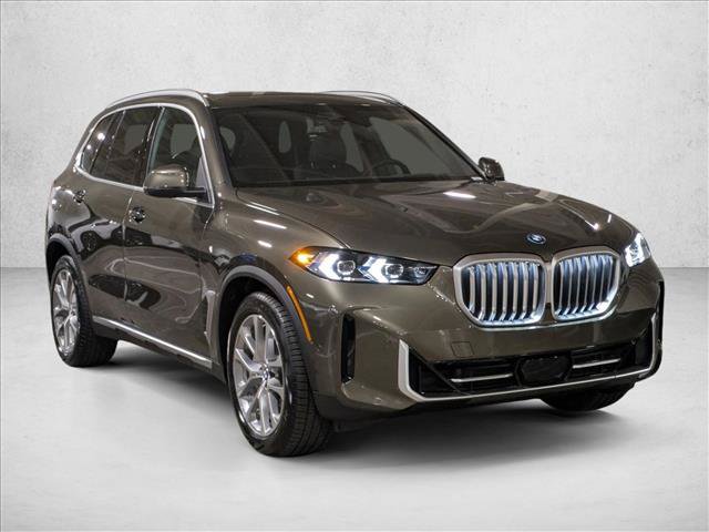 Used 2026 BMW X5 xDrive50e w/ Executive Package AWD/4WD image 6
