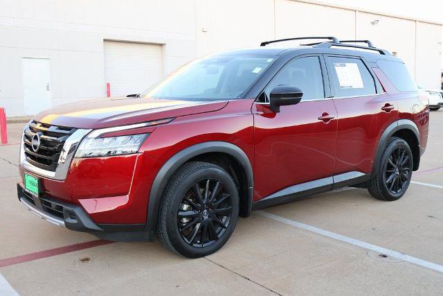 Certified 2024 Nissan Pathfinder SL w/ Cargo Package image 3