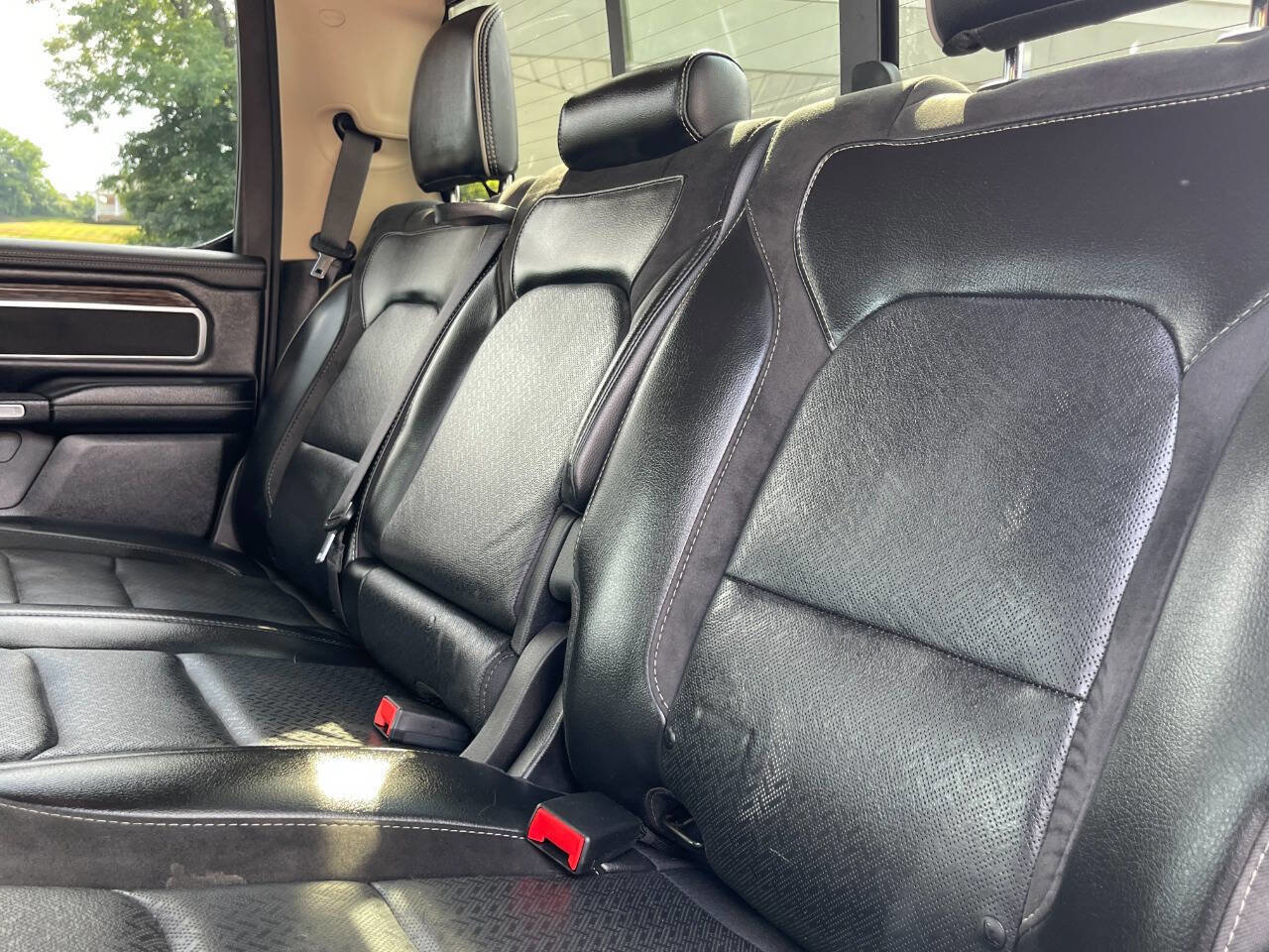 Used 2019 RAM 1500 Laramie image 32