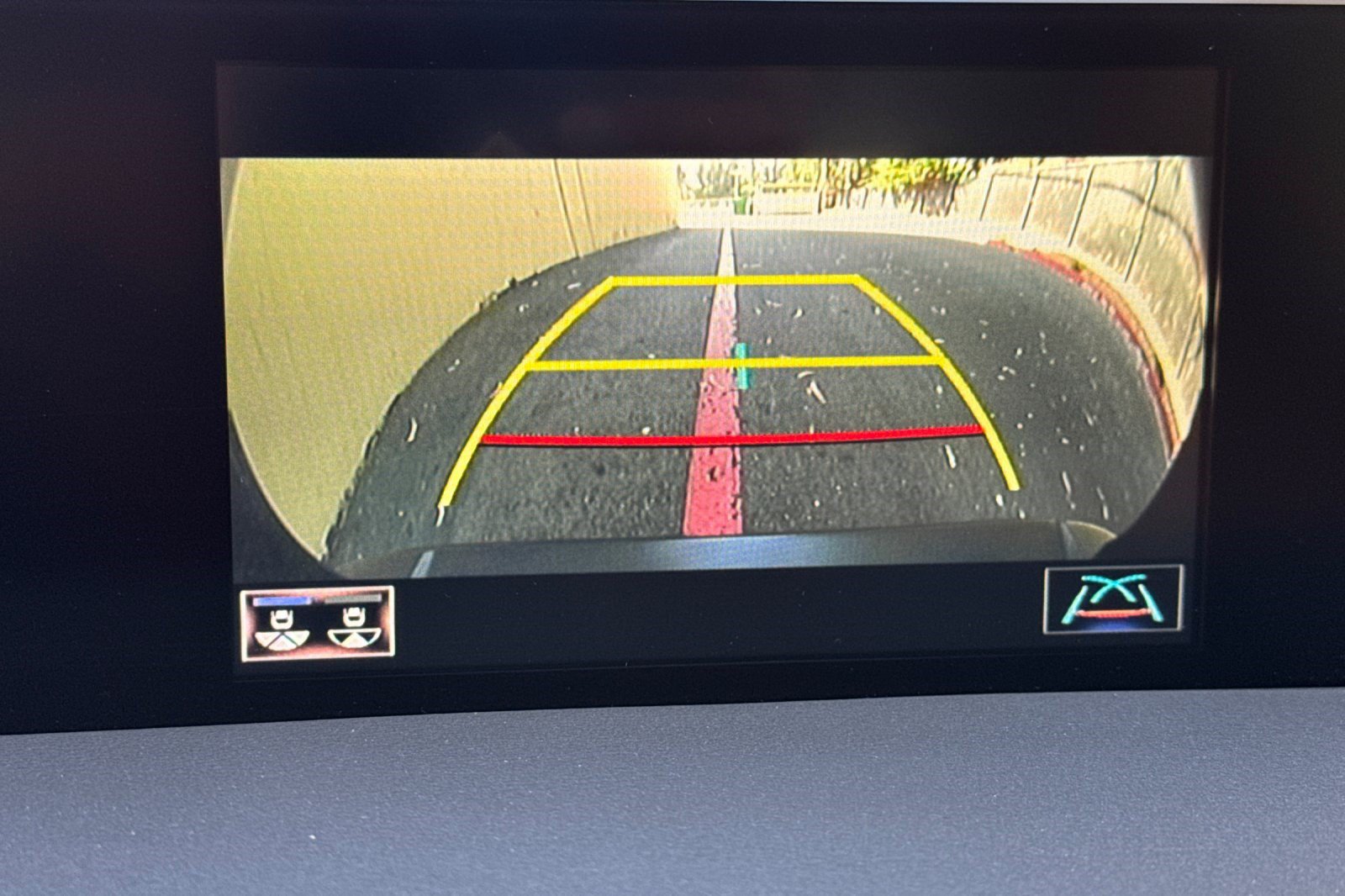 Used 2019 Lexus UX 200 w/ Accessory Package FWD image 19