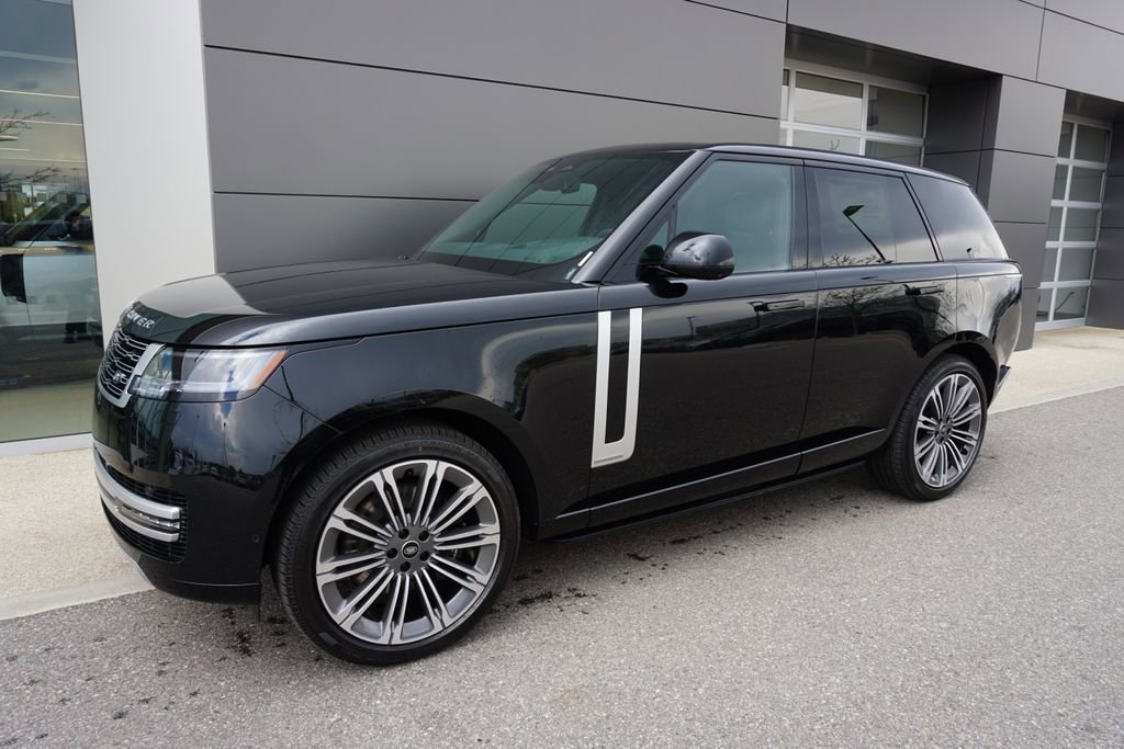 New 2025 Land Rover Range Rover Autobiography image 3