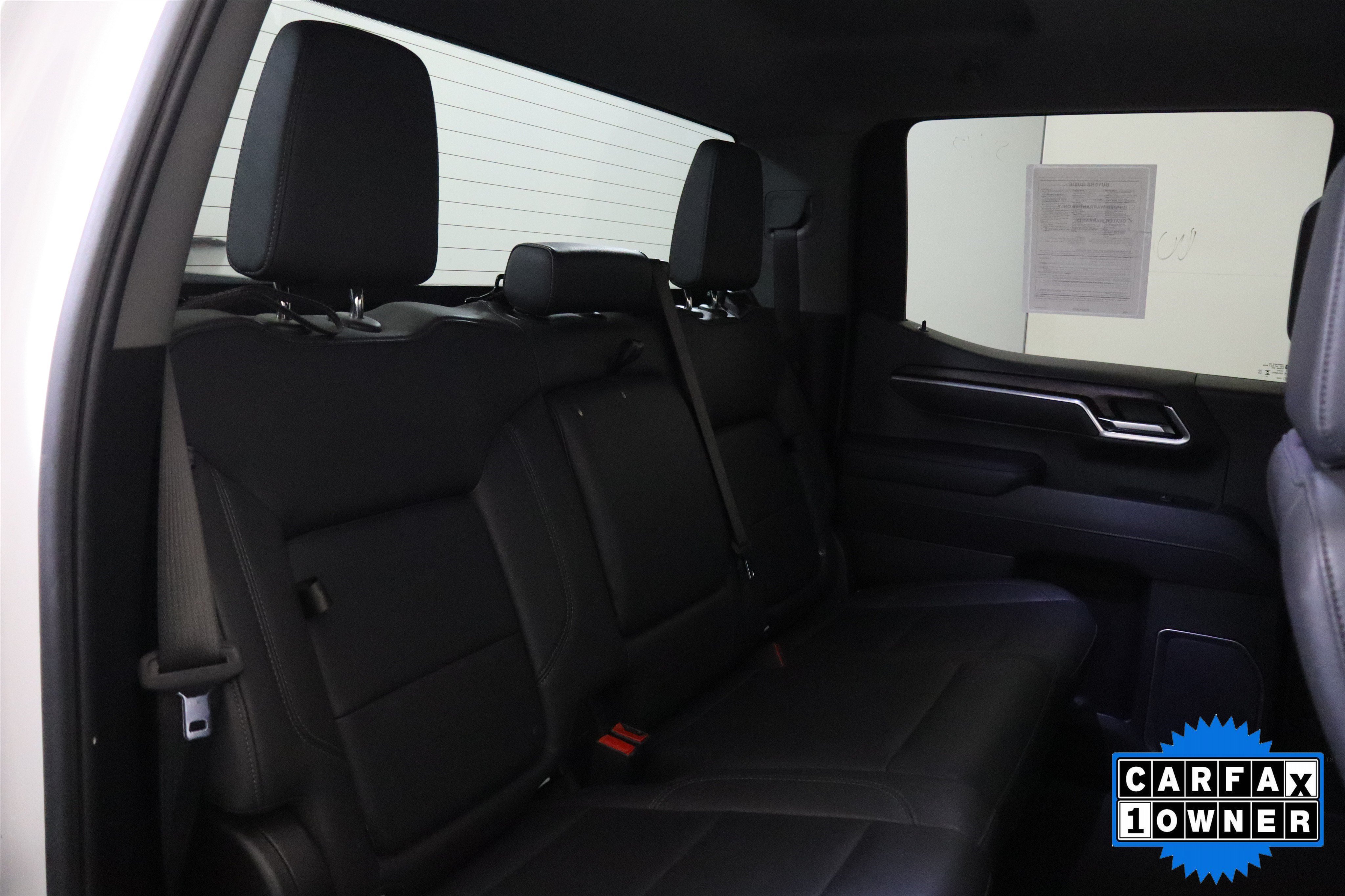 Used 2025 GMC Sierra 1500 SLT AWD/4WD image 21