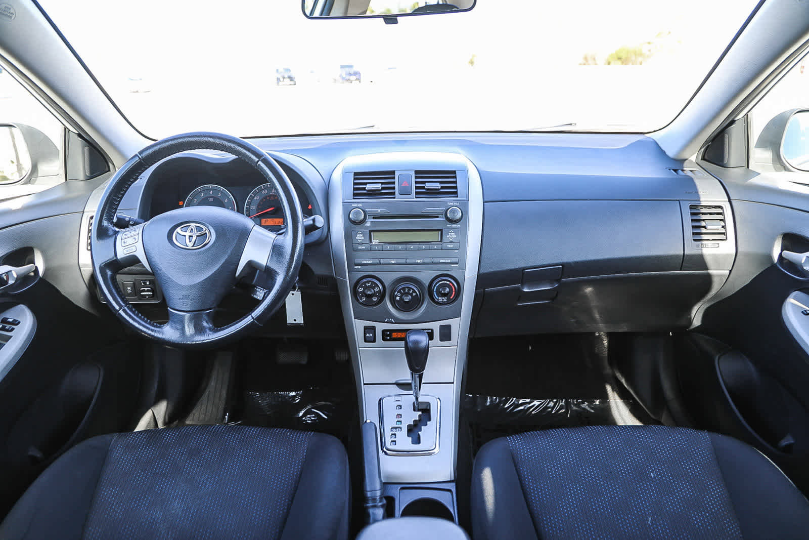 Used 2010 Toyota Corolla S image 12