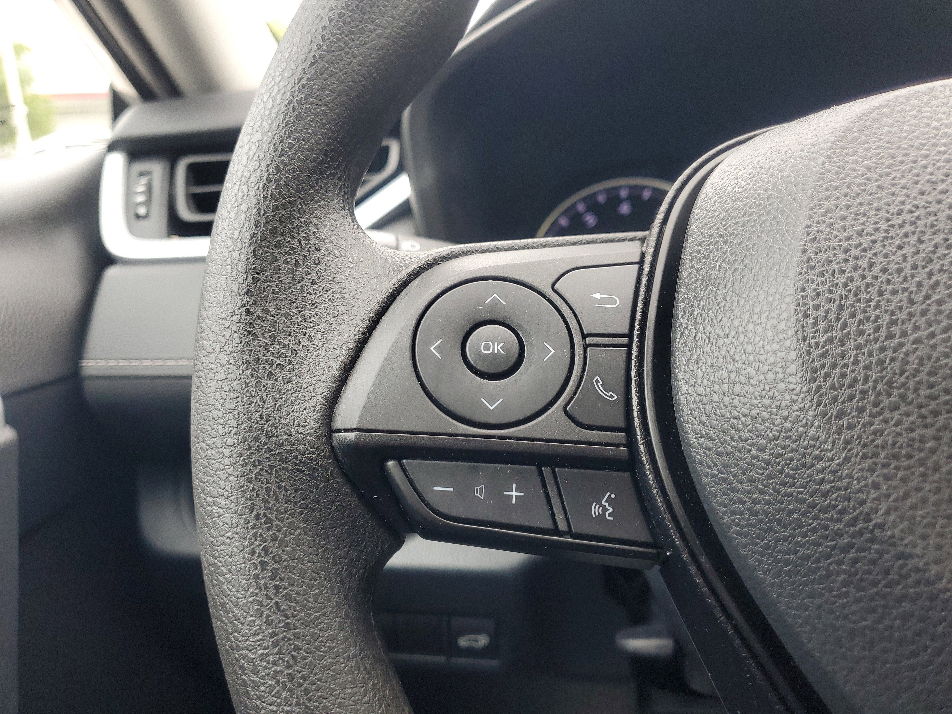 Certified 2022 Toyota RAV4 XLE w/ Convenience Package image 23