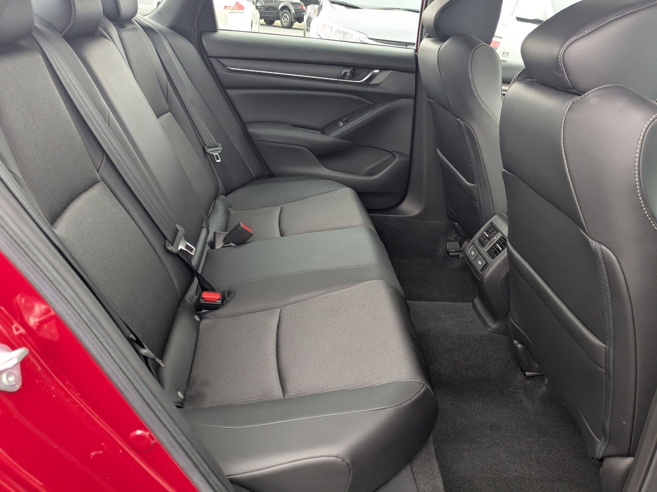 Used 2021 Honda Accord Sport image 32