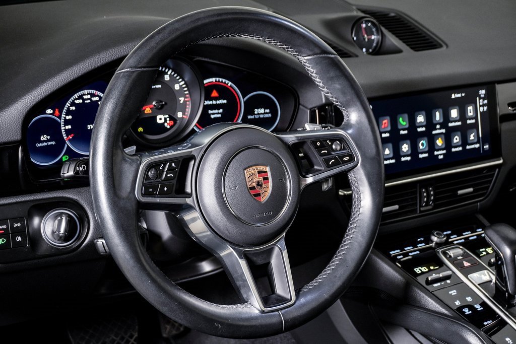 Certified 2022 Porsche Cayenne image 18
