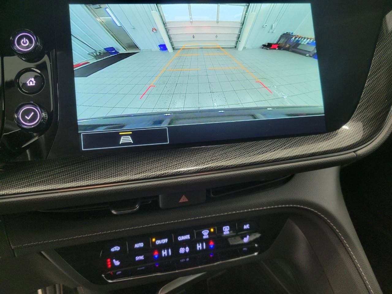 Used 2023 Buick Envision Preferred w/ Sport Touring Package image 15