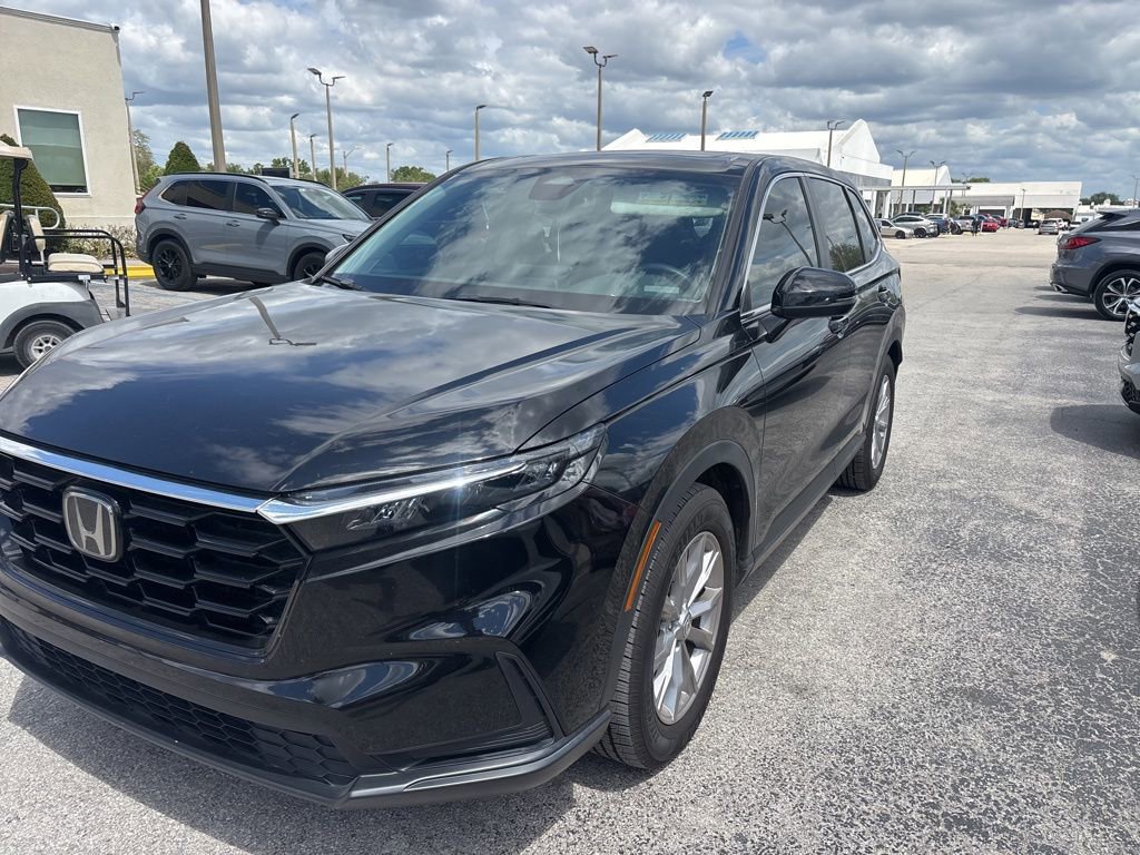 Used 2023 Honda CR-V EX image 3