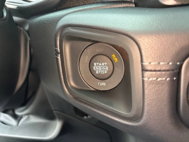 New 2026 Jeep Wrangler Unlimited Sahara AWD/4WD image 16