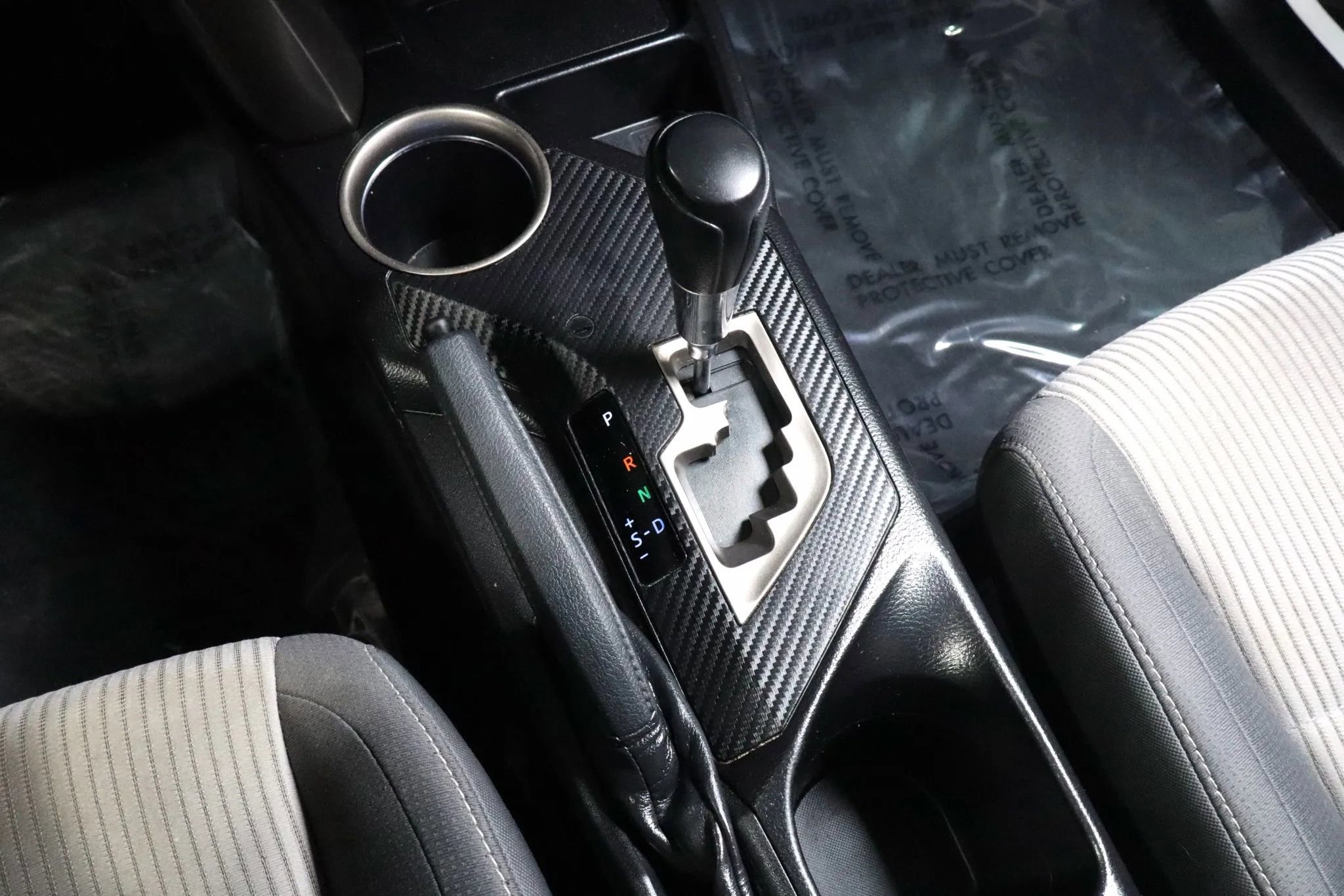 Used 2015 Toyota RAV4 XLE image 19