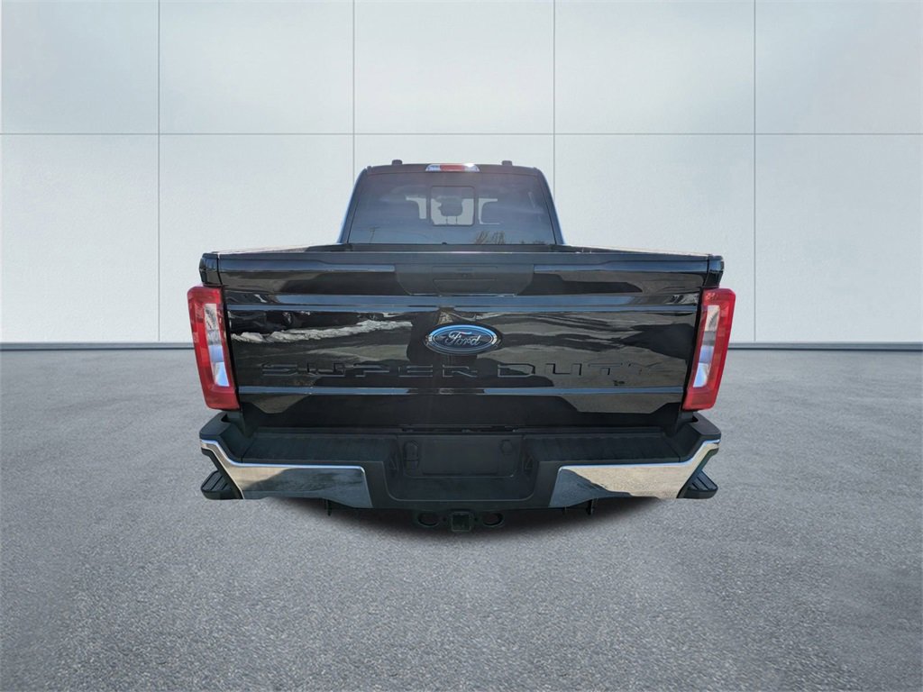 Used 2024 Ford F250 XLT w/ Snow Plow Prep Package image 4