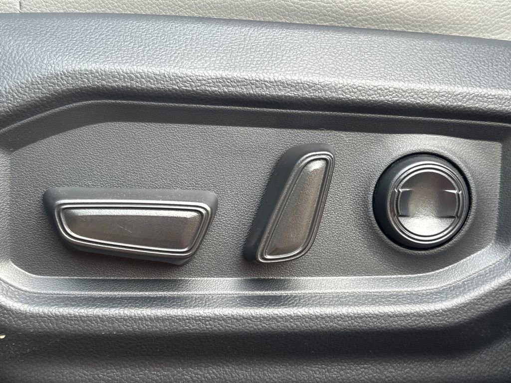 New 2026 Toyota Tundra Limited image 9