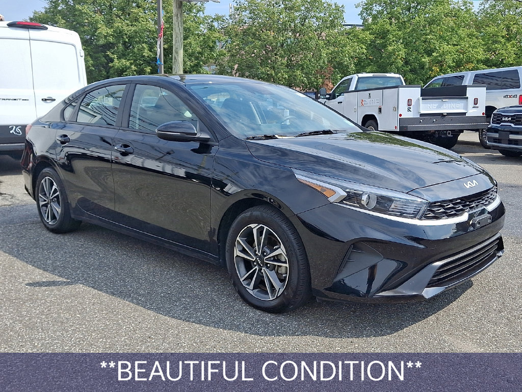 Certified 2024 Kia Forte LXS w/ LXS Technology Package FWD image 4