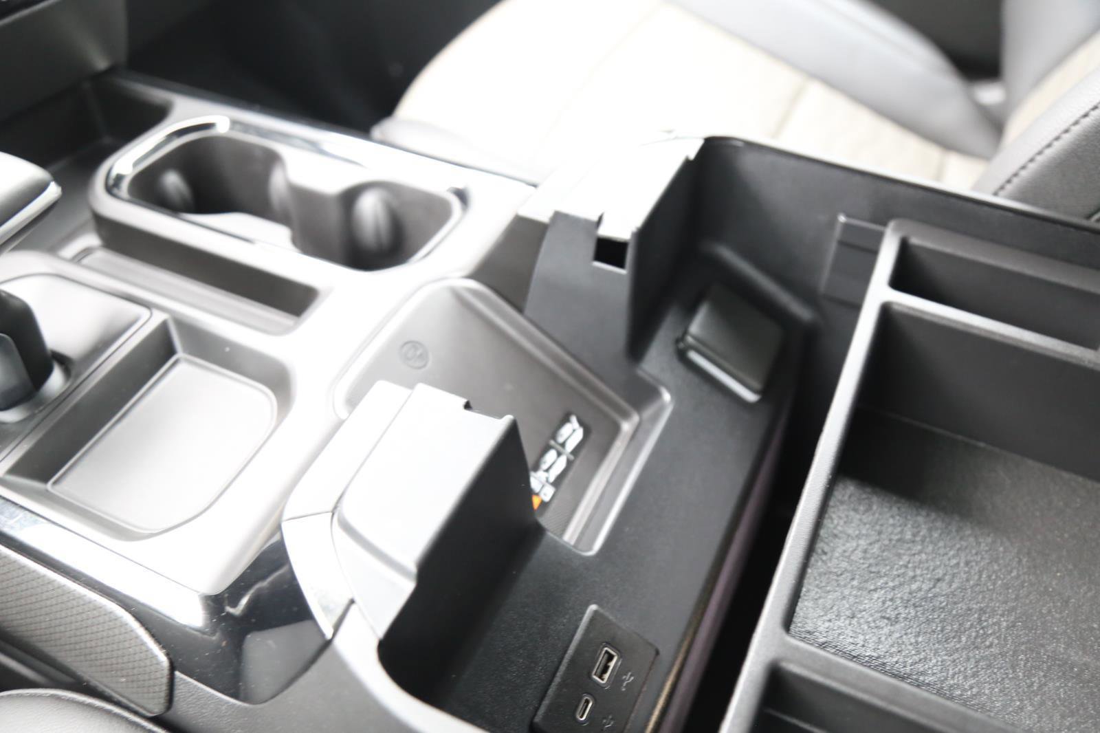 Used 2023 Chevrolet Silverado 1500 ZR2 w/ Technology Package image 15