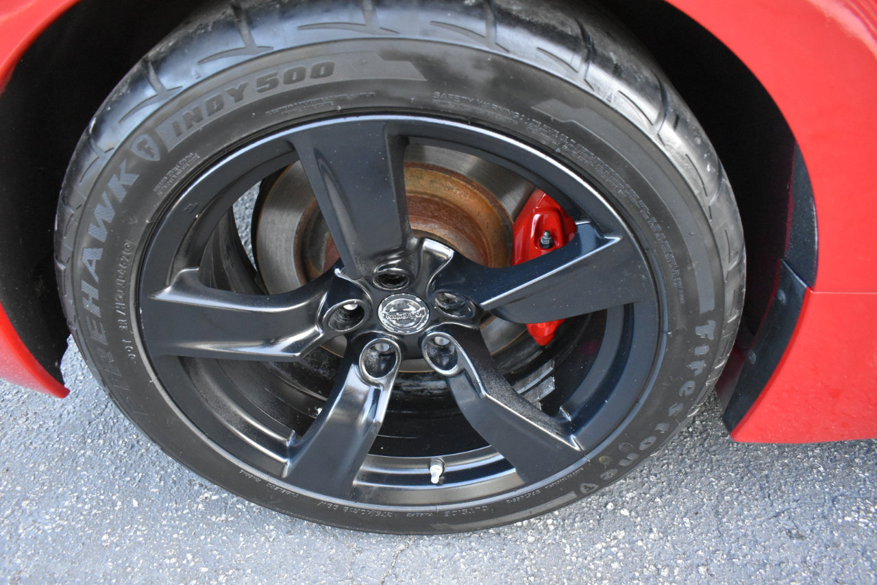 Used 2015 Nissan 370Z Coupe image 29