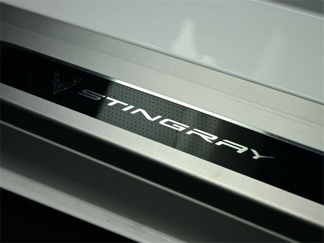 Used 2022 Chevrolet Corvette Stingray Preferred Cpe w/ Battery Protection Package image 11