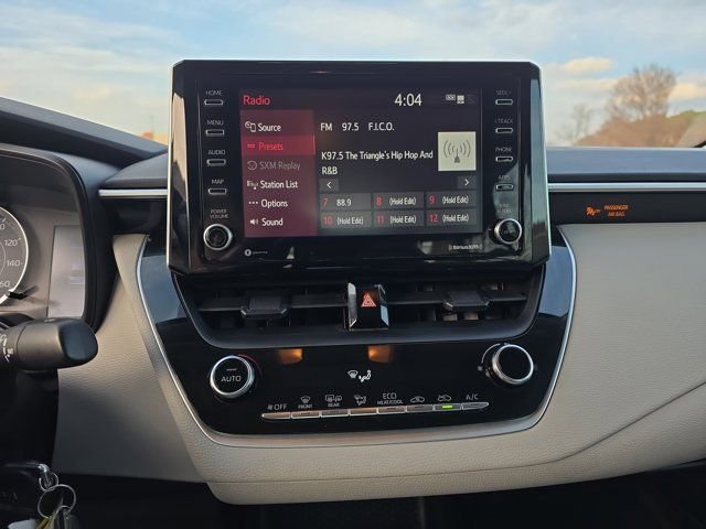 Used 2021 Toyota Corolla LE image 20