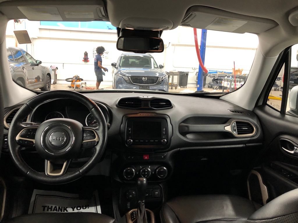 Used 2015 Jeep Renegade Limited AWD/4WD image 6