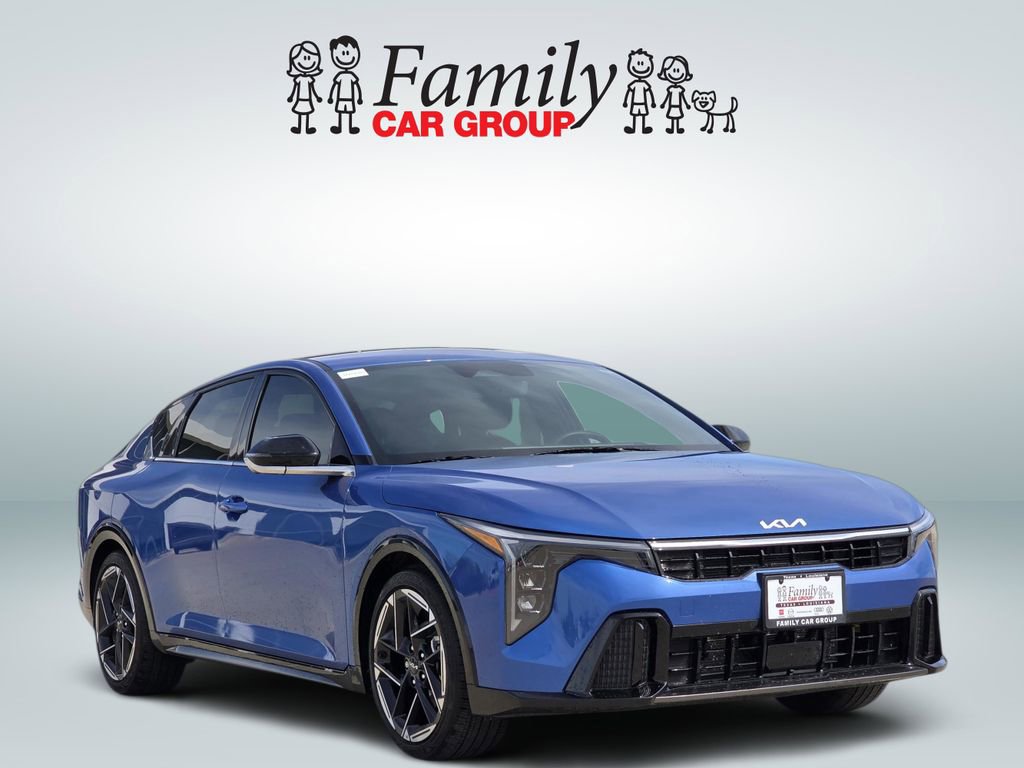 Used 2025 Kia K4 GT-Line image 2