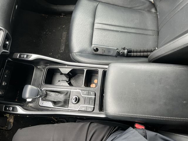 Used 2023 Kia Sorento S w/ Panoramic Sunroof Package image 25