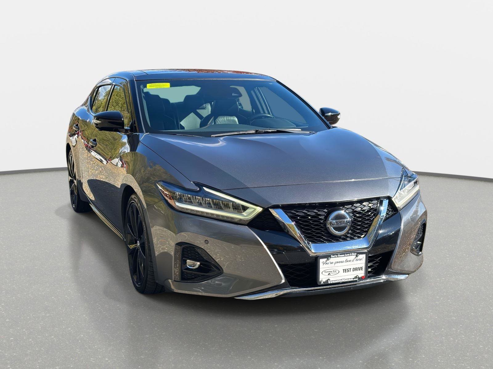Used 2019 Nissan Maxima SR w/ Premium Package image 3