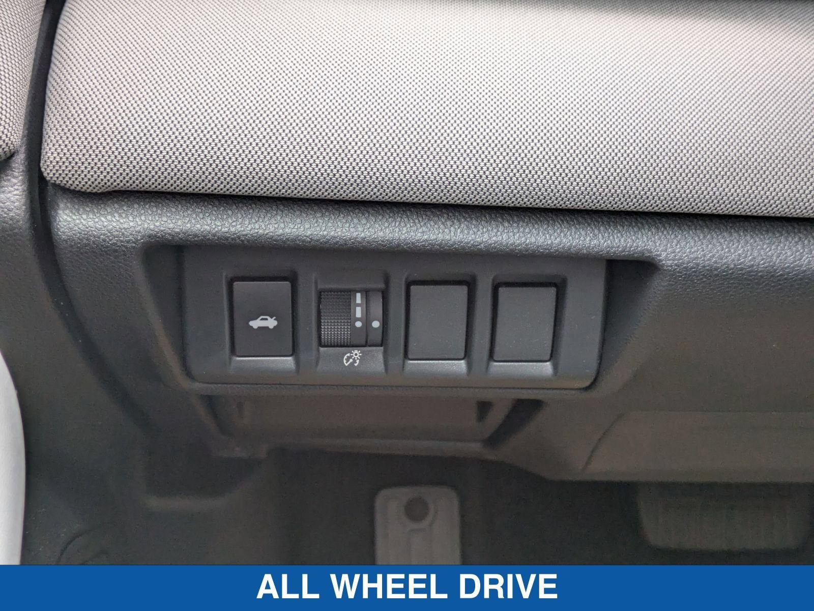 Certified 2025 Subaru Legacy Premium AWD/4WD image 16