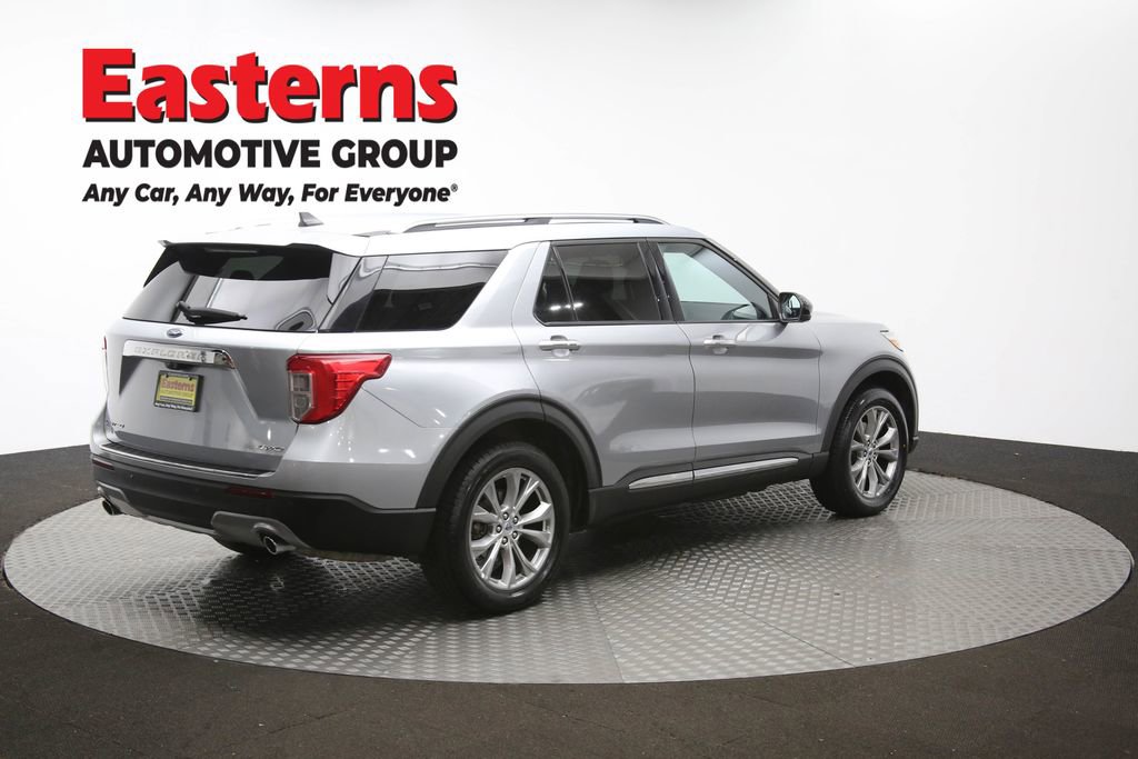 Used 2023 Ford Explorer Limited AWD/4WD image 45