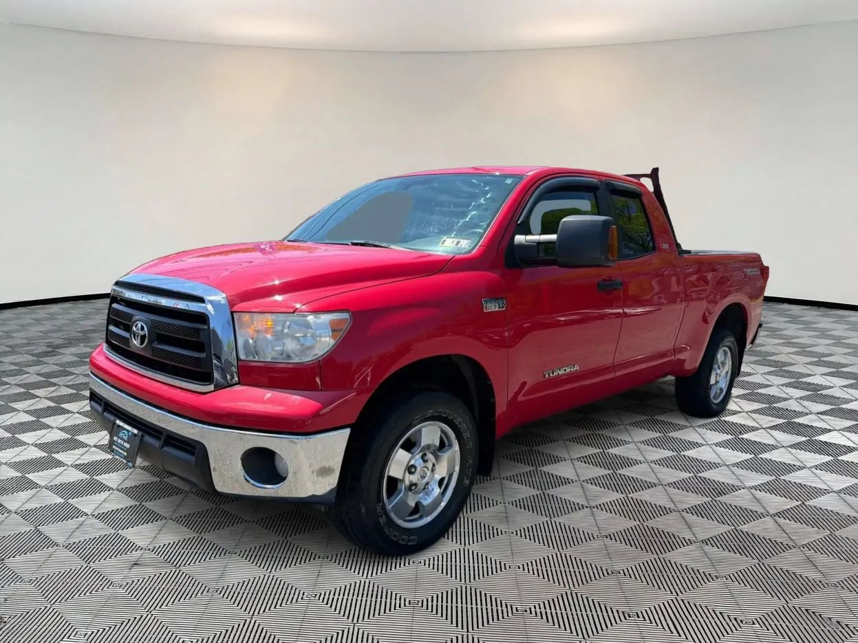 Used 2011 Toyota Tundra 4x4 Double Cab w/ TRD Off-Road Pkg image 3
