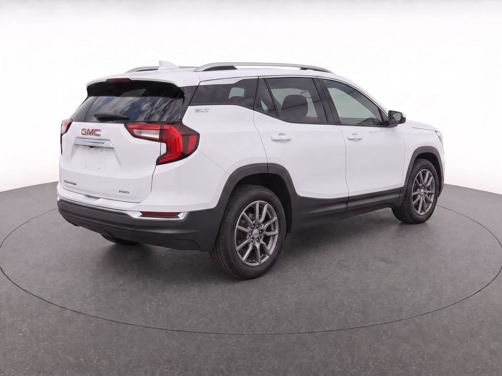 Certified 2023 GMC Terrain SLT AWD/4WD image 3