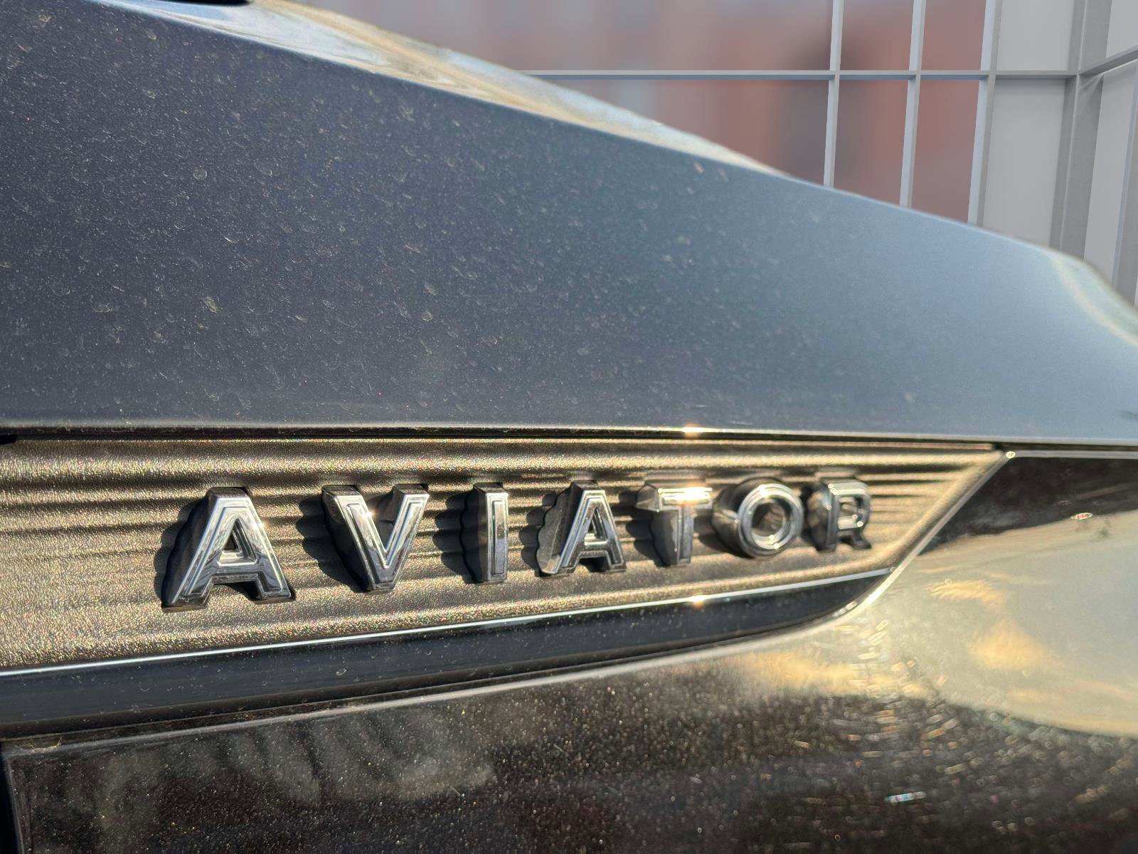 Used 2023 Lincoln Aviator AWD w/ Elements Package image 8