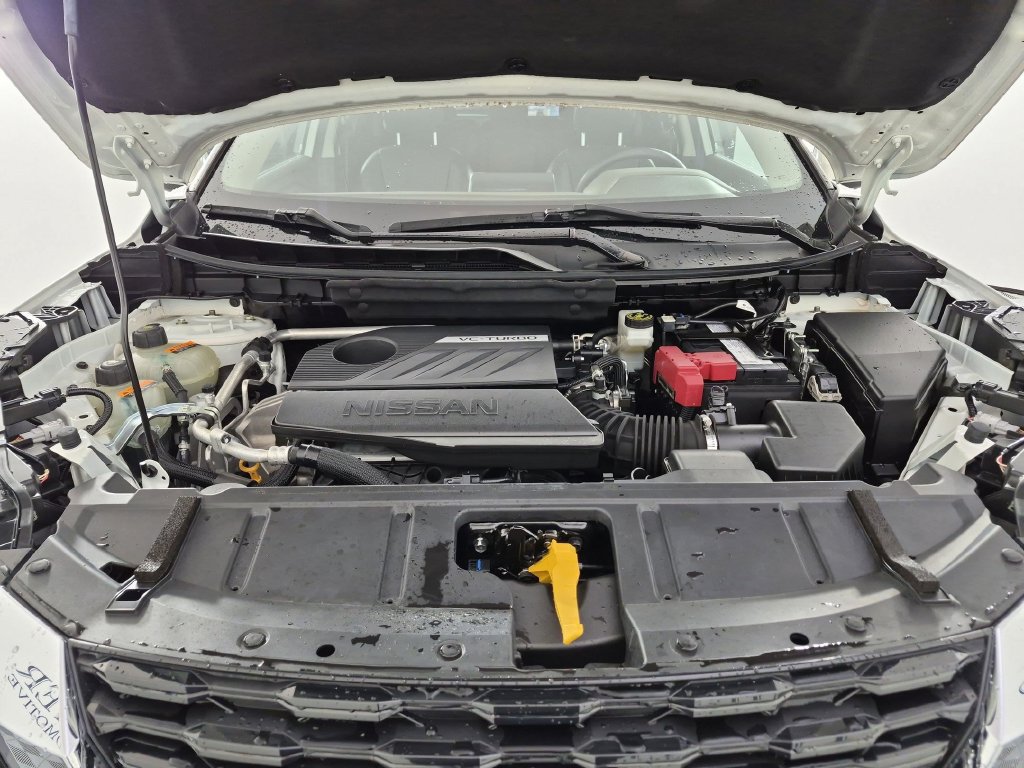 Used 2023 Nissan Rogue SV AWD/4WD image 37