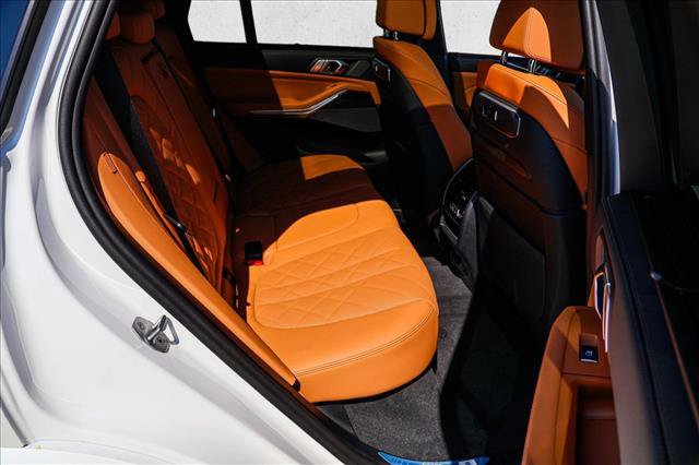 New 2026 BMW X5 xDrive40i w/ Executive Package AWD/4WD image 22