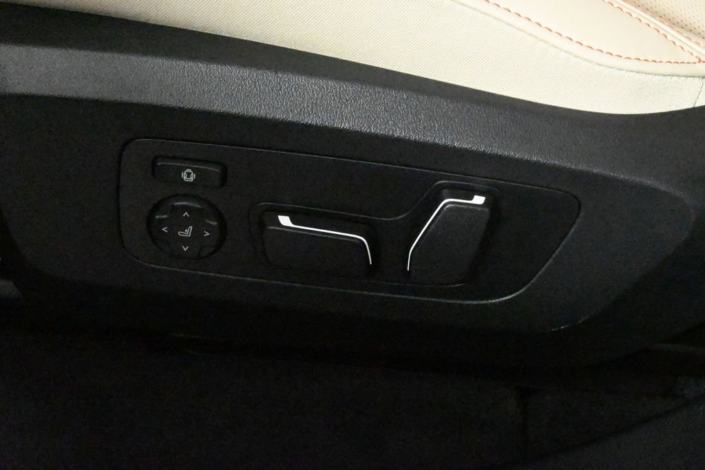 Used 2026 BMW X3 xDrive30 w/ Premium Package image 27