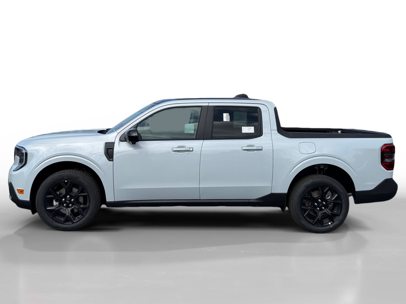 New 2026 Ford Maverick Lariat w/ Black Appearance Package AWD/4WD image 2