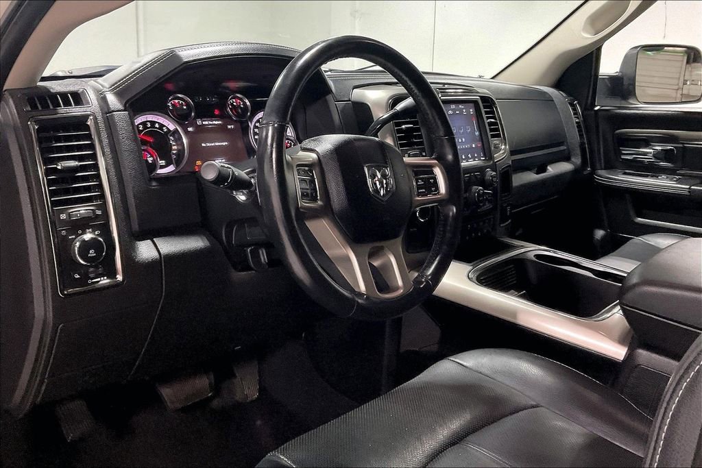 Used 2018 RAM 2500 Laramie w/ Sport Appearance Group AWD/4WD image 16