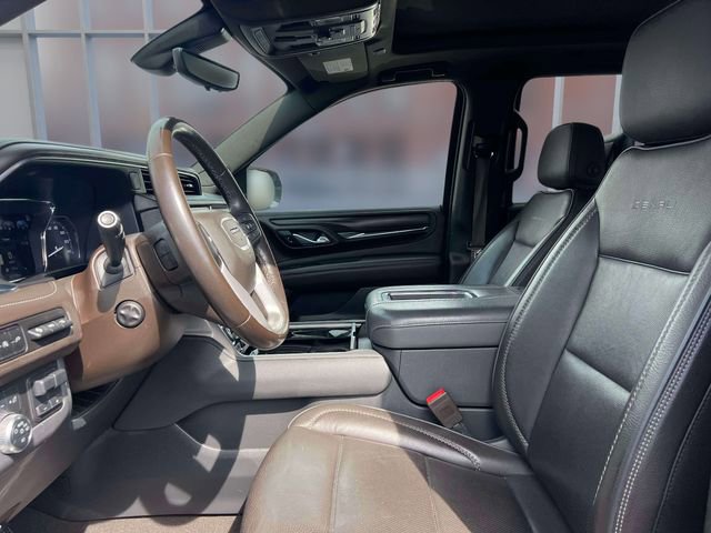 Used 2021 GMC Yukon XL Denali w/ Denali Ultimate Package image 17