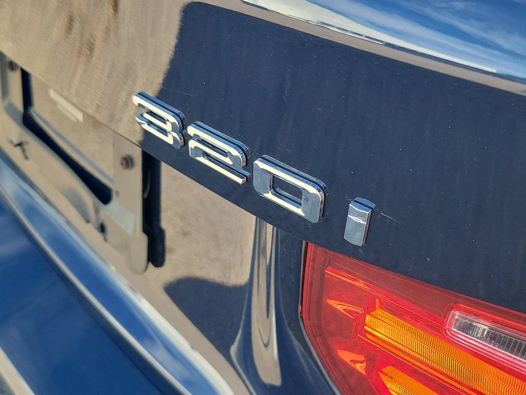 Used 2015 BMW 320i xDrive Sedan AWD/4WD image 34
