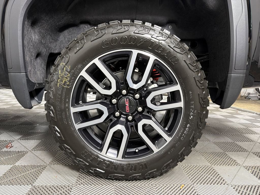 New 2026 GMC Sierra 1500 AT4 w/ AT4 Premium Package image 17