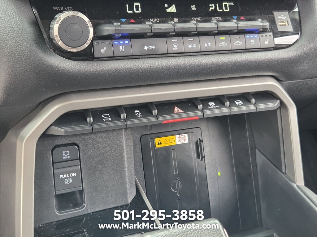 Used 2023 Toyota Tundra Limited AWD/4WD image 20