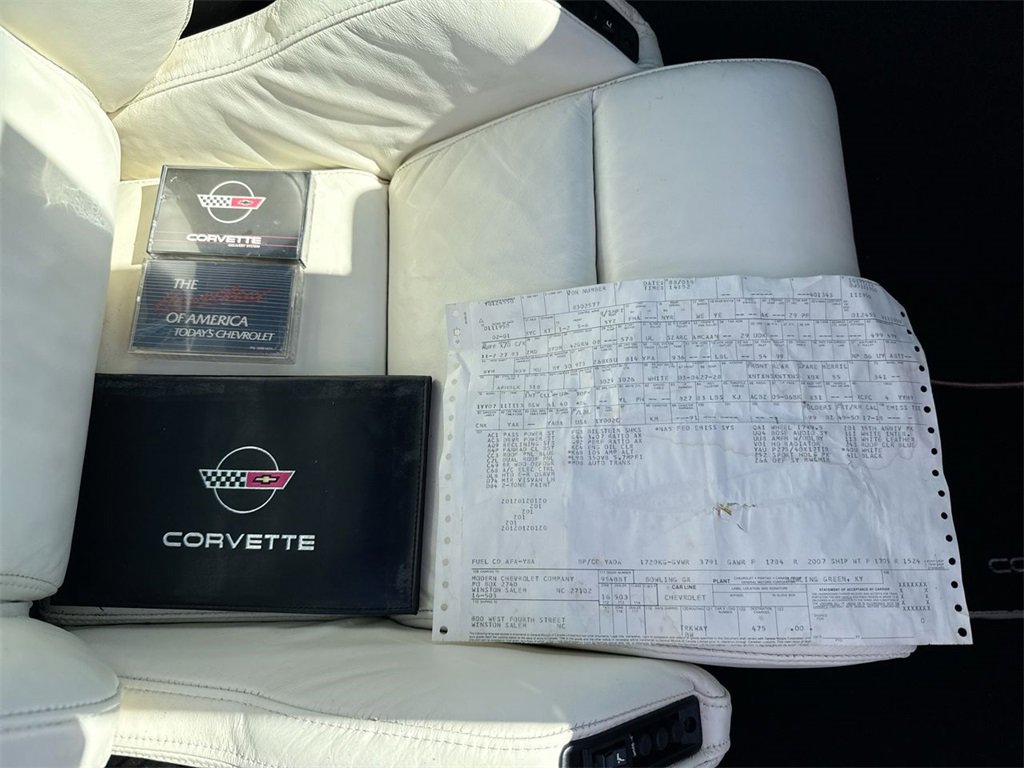 Used 1988 Chevrolet Corvette Coupe image 43